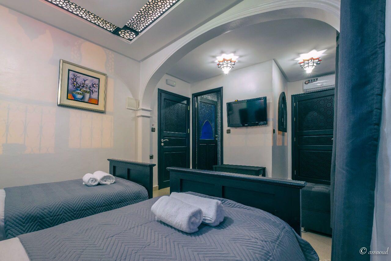 Hotel Tedar เชฟชาอูน ภายนอก รูปภาพ